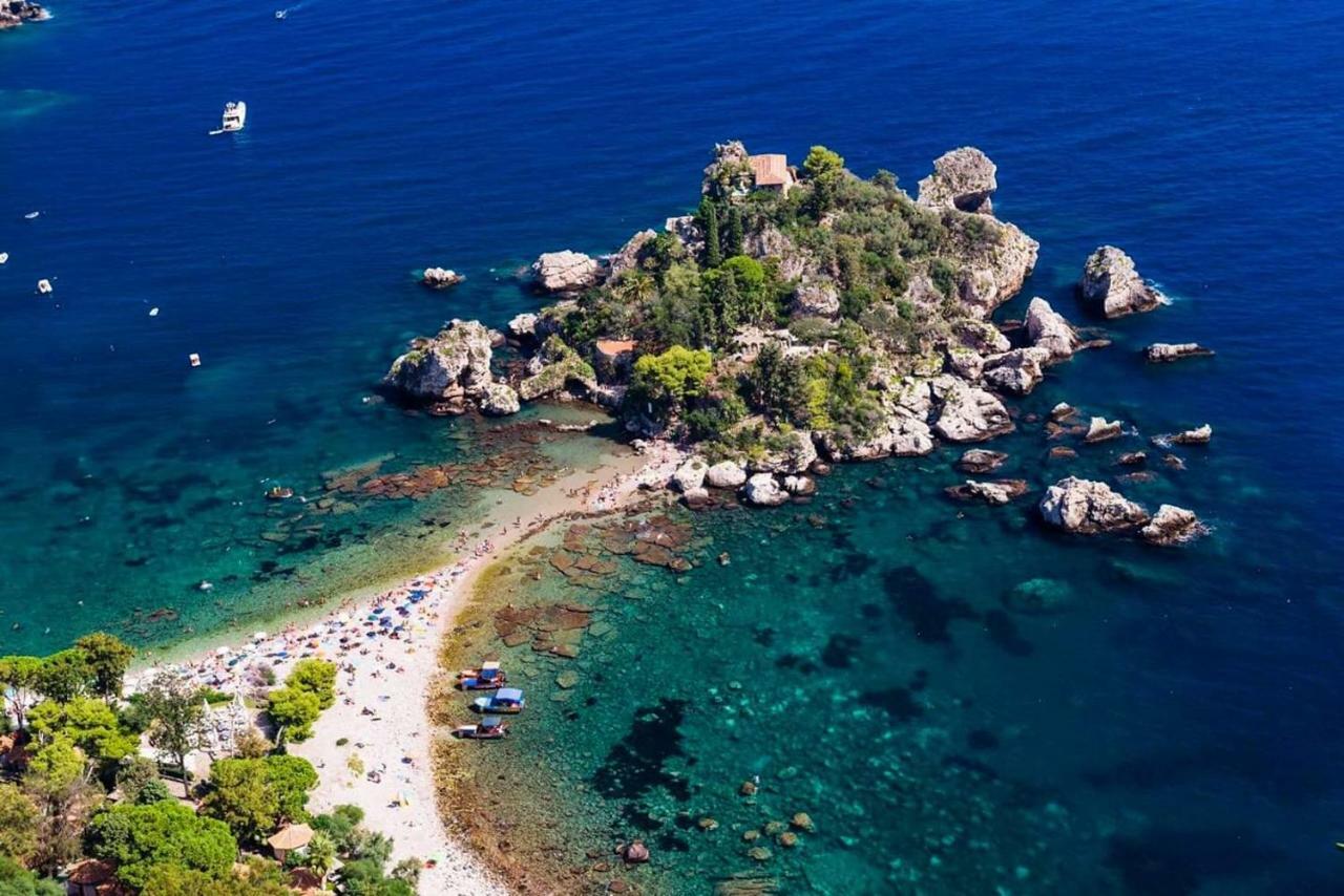 Alpha22 Apartment Giardini Naxos Dış mekan fotoğraf